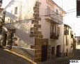 Esquina casa en pendiente  en Cilleros, Sierra de Gata