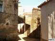 Puente entre calles  en Cilleros, sierra de Gata