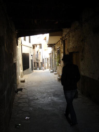 Un viaje en el tiempo por las calles de Torre de Don Miguel en Sierra de Gata, Cáceres, Extremadura