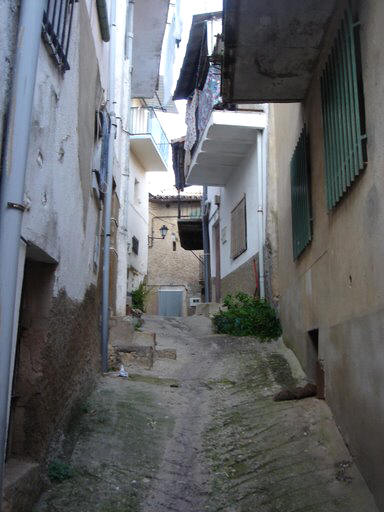 Callejones en Torre de Don Miguel en Sierra de Gata, Cáceres, Extremadura. 